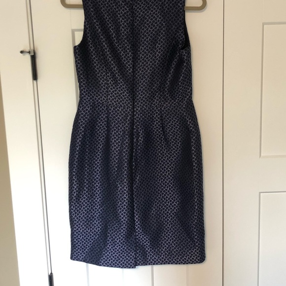 Ivanka Trump Dress with Collar Detail - Picture 4 of 6